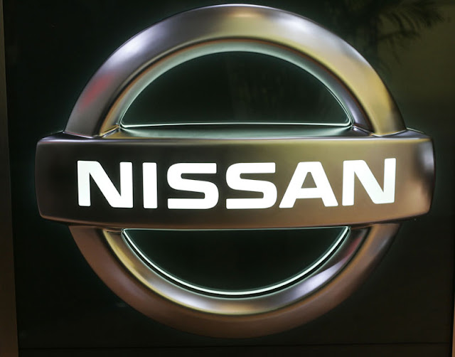  Nissan Logo 