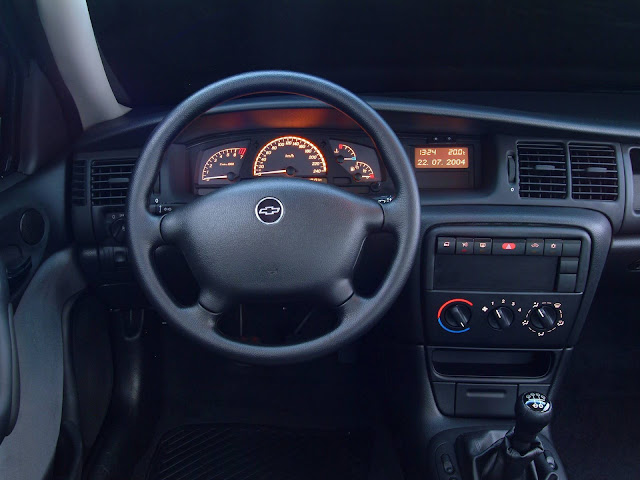 Chevrolet Vectra 1998 - interior