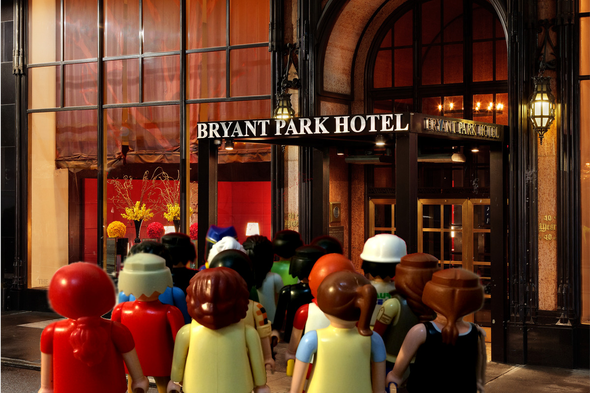 THE GRANDMA'S LOGBOOK THE BEANS IN NEW YORK CITY A STATE OF MIND