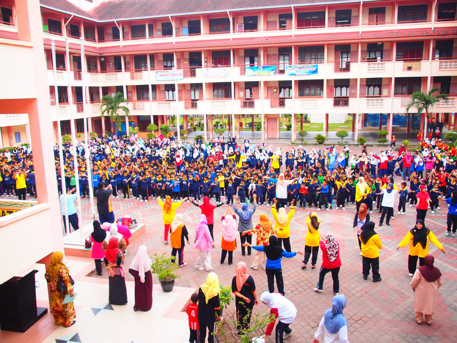 Sek. Keb. Dato Hashim 2
