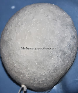 White cleansing Konjac sponge review, photos and use