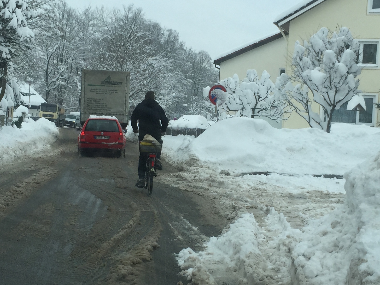 Radfahren in Stuttgart Vernünftige laufen im Winter, oder?
