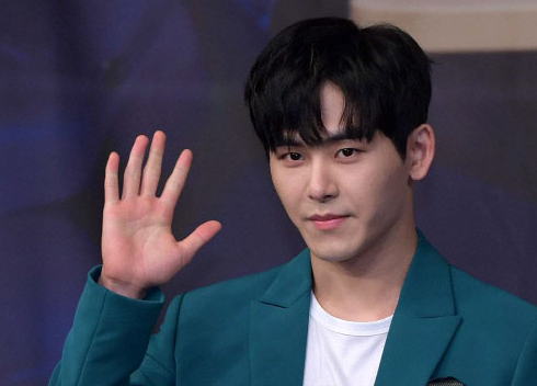 The reason why Hoya decided to leave Infinite - Kpop Behind | All the