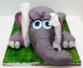 Sweet Eats Cakes: How to make an elephant cake tutorial