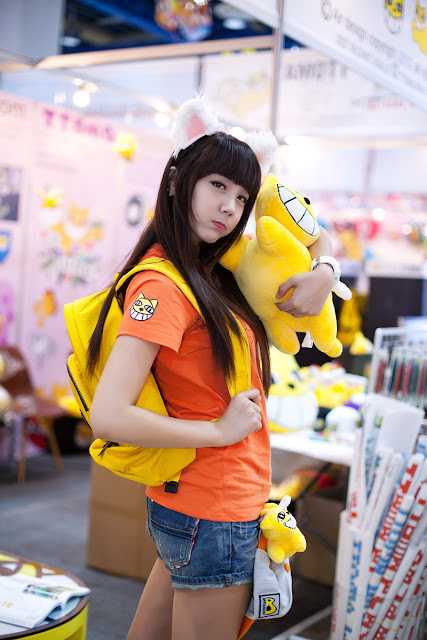 2 Kim Ha Eum - Seoul Character & Licensing Fair 2012-Very cute asian girl - girlcute4u.blogspot.com