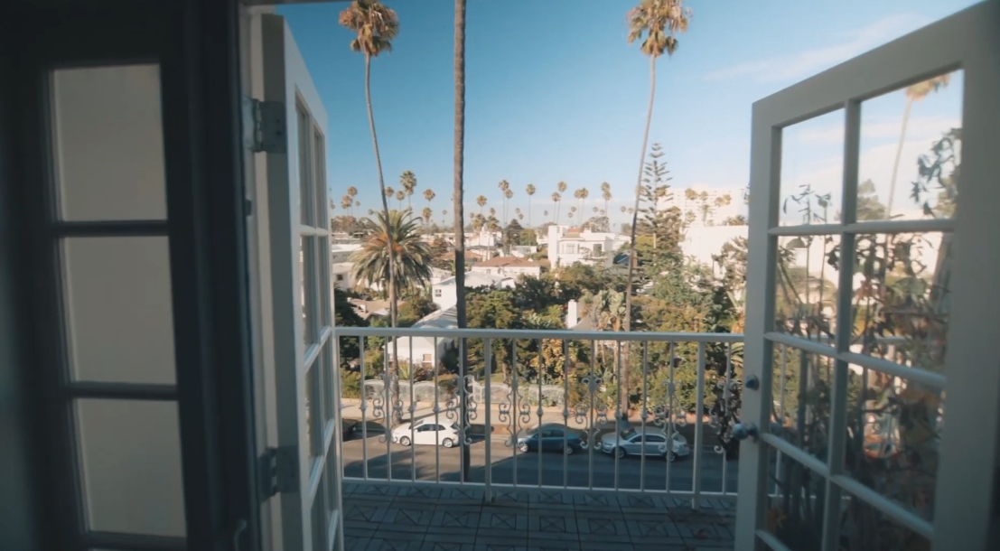 18 Photos vs. 1040 4th St #405, Santa Monica Luxury Condo Interior Design Tour