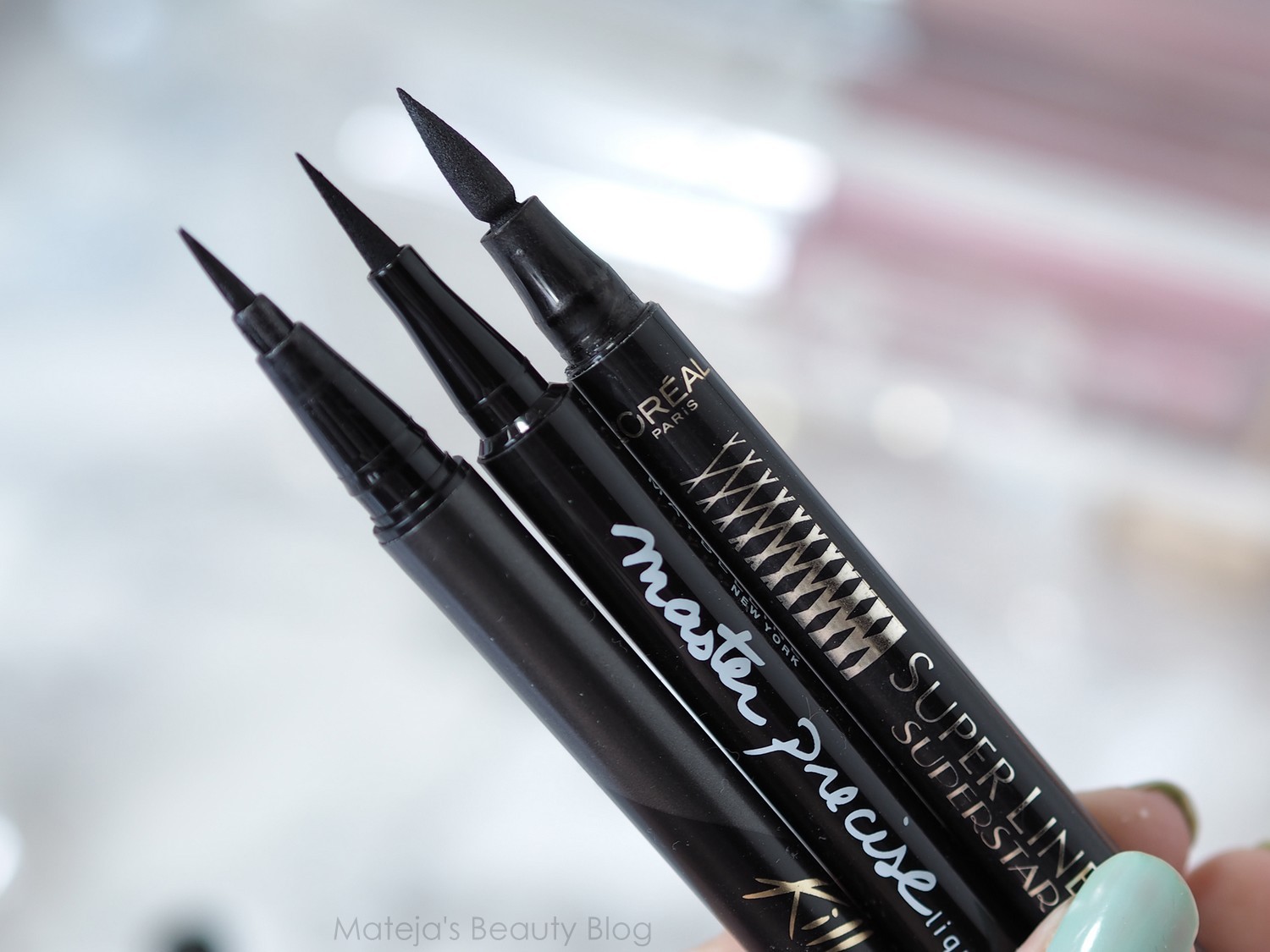 master precise eyeliner