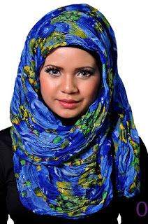 style hijab untuk wajah persegi