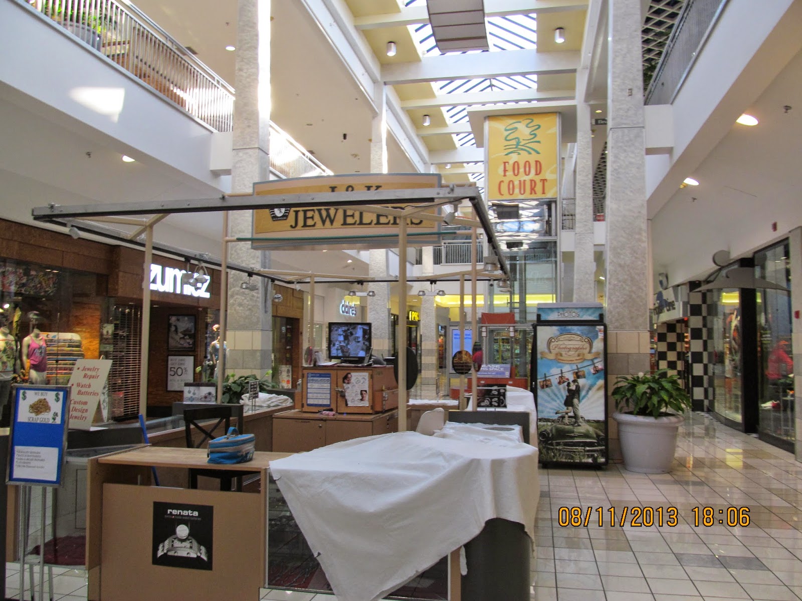 Trip to the Mall St. Clair Square Mall (Fairview Heights, IL)