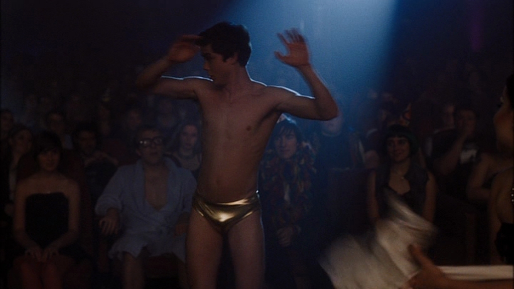 Ezra Miller & Logan Lerman - Shirtless in "The Perks of Being a Wa...