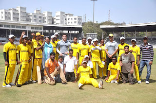 Celbs Played Cricket for 'Junnon' charity match