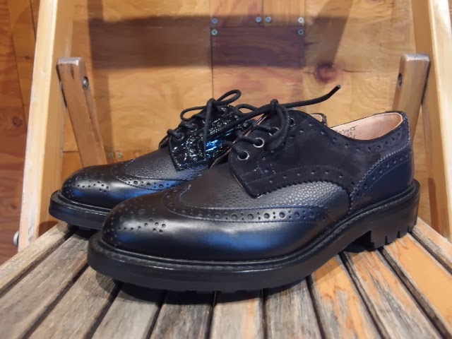 nepenthes trickers multi tone brogue 