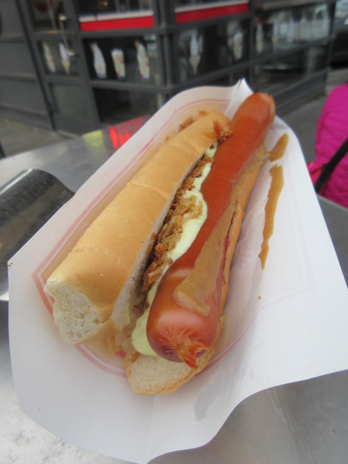 Iceland Pylsuhusid Hot Dog House