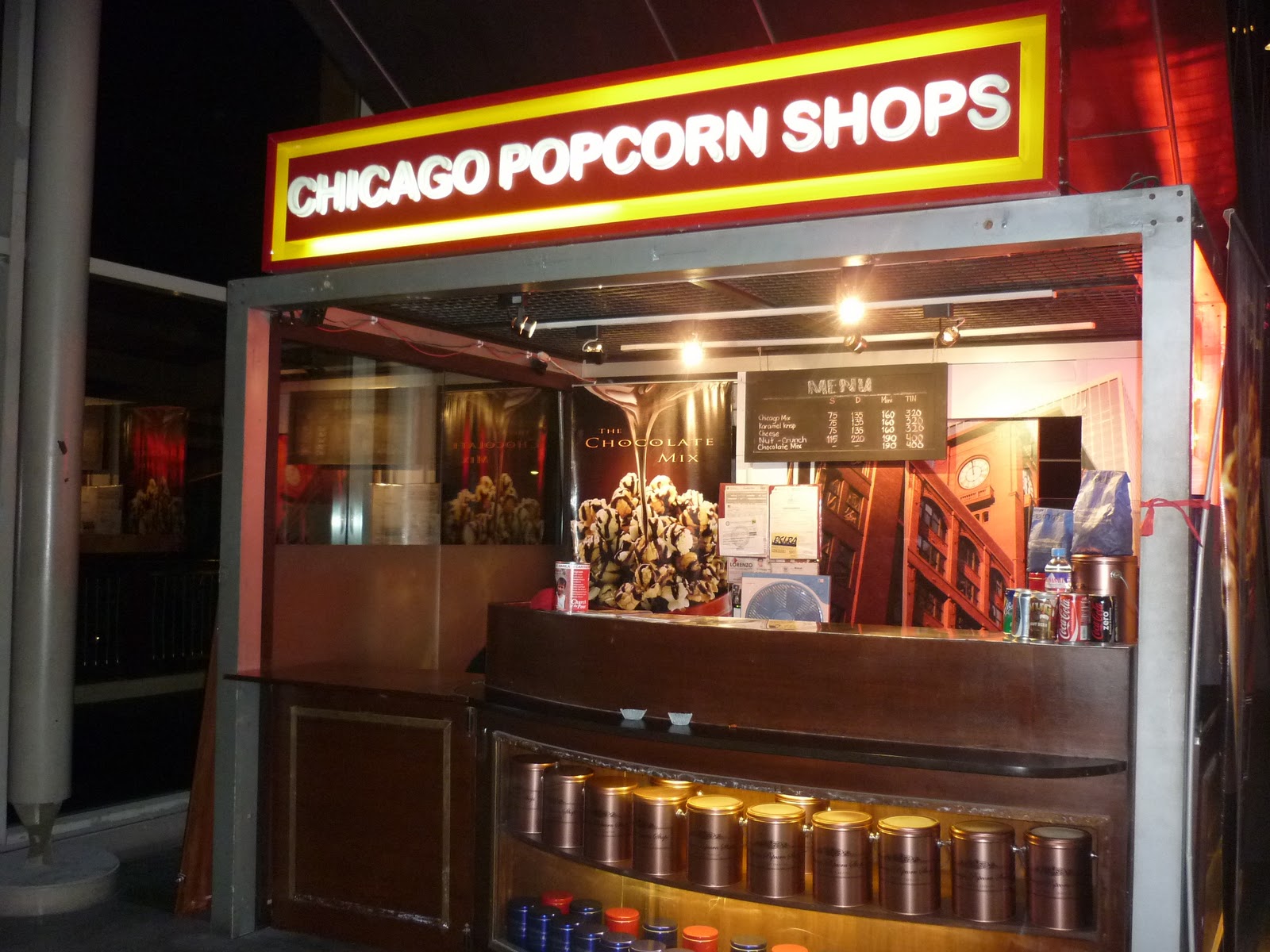 Lia's Food Journey Chicago Popcorn Shops