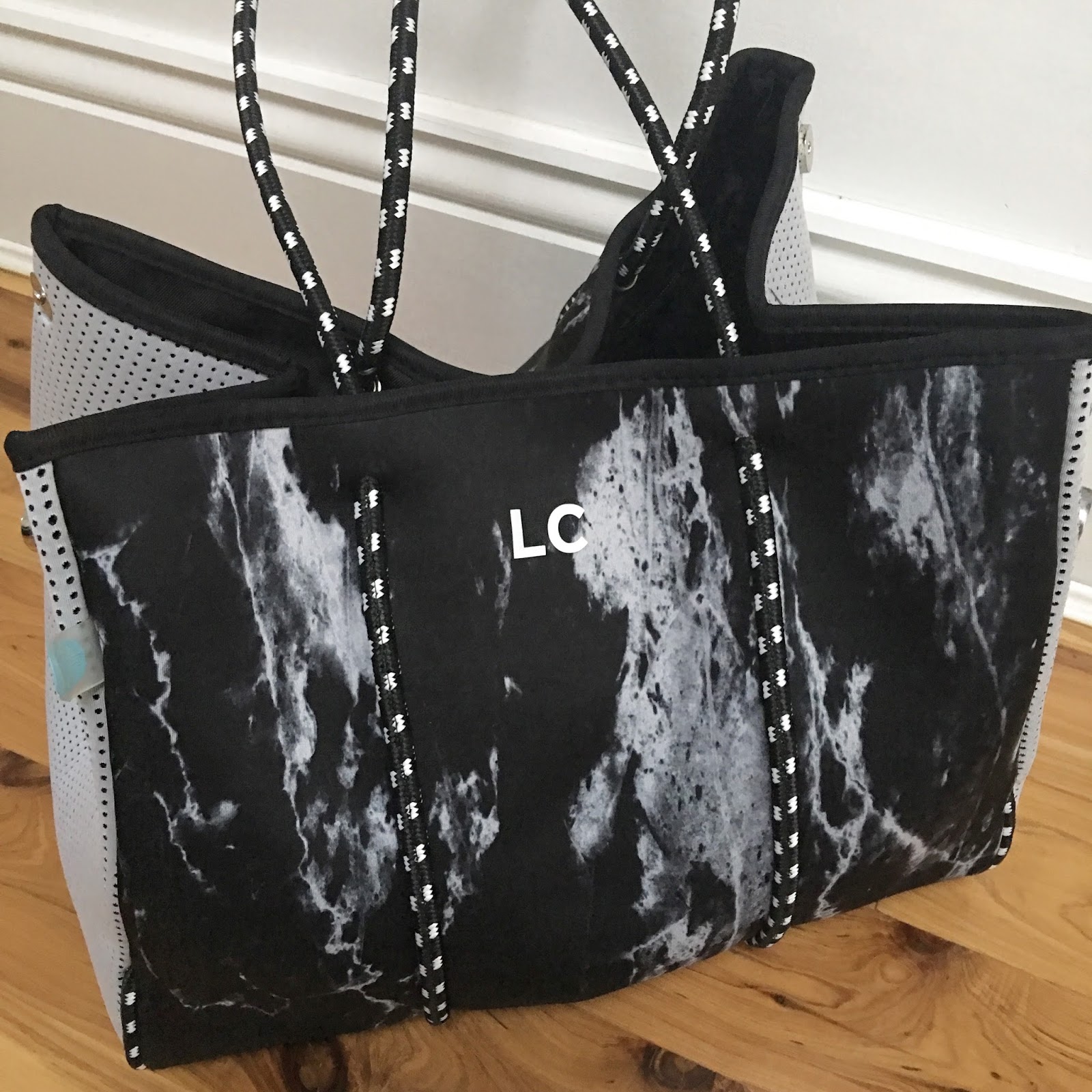 chuchka tote