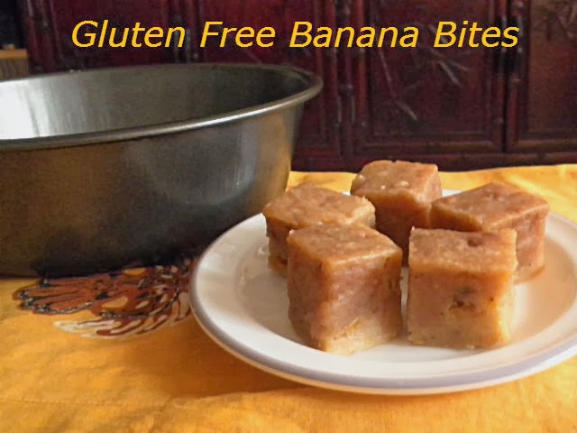 Gluten Free Banana Bites Recipe @ treatntrick.blogspot.com