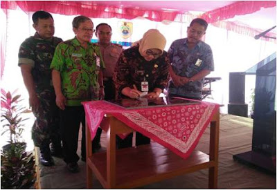 BUPATI SRAGEN RESMIAN KANTOR CAMAT KEC. KALIJAMBE BUPATI SRAGEN RESMIAN KANTOR CAMAT KEC. KALIJAMBE