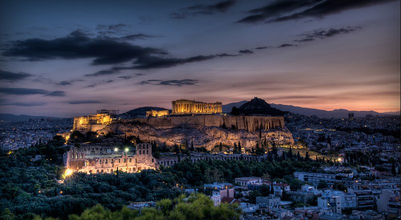 ATHENS-BY-NIGHT