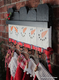 Make a Snowman Stocking Hanger From Fence Scraps