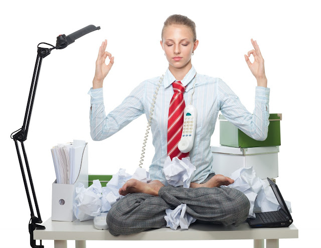 Nhân viên văn phòng thầm cám ơn Yoga qua những lợi ích này Nhân viên văn phòng thầm cám ơn Yoga qua những lợi ích này