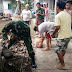Babinsa Bersama Warga Rehab Rumah Milik Nanda, Warga Kelurahan Lomanis