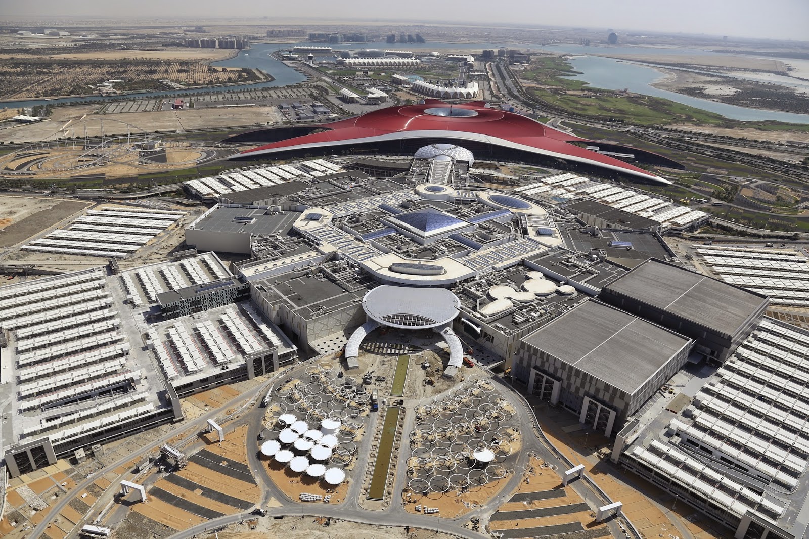 The Style Choreo YAS MALL SNEAK PEEK