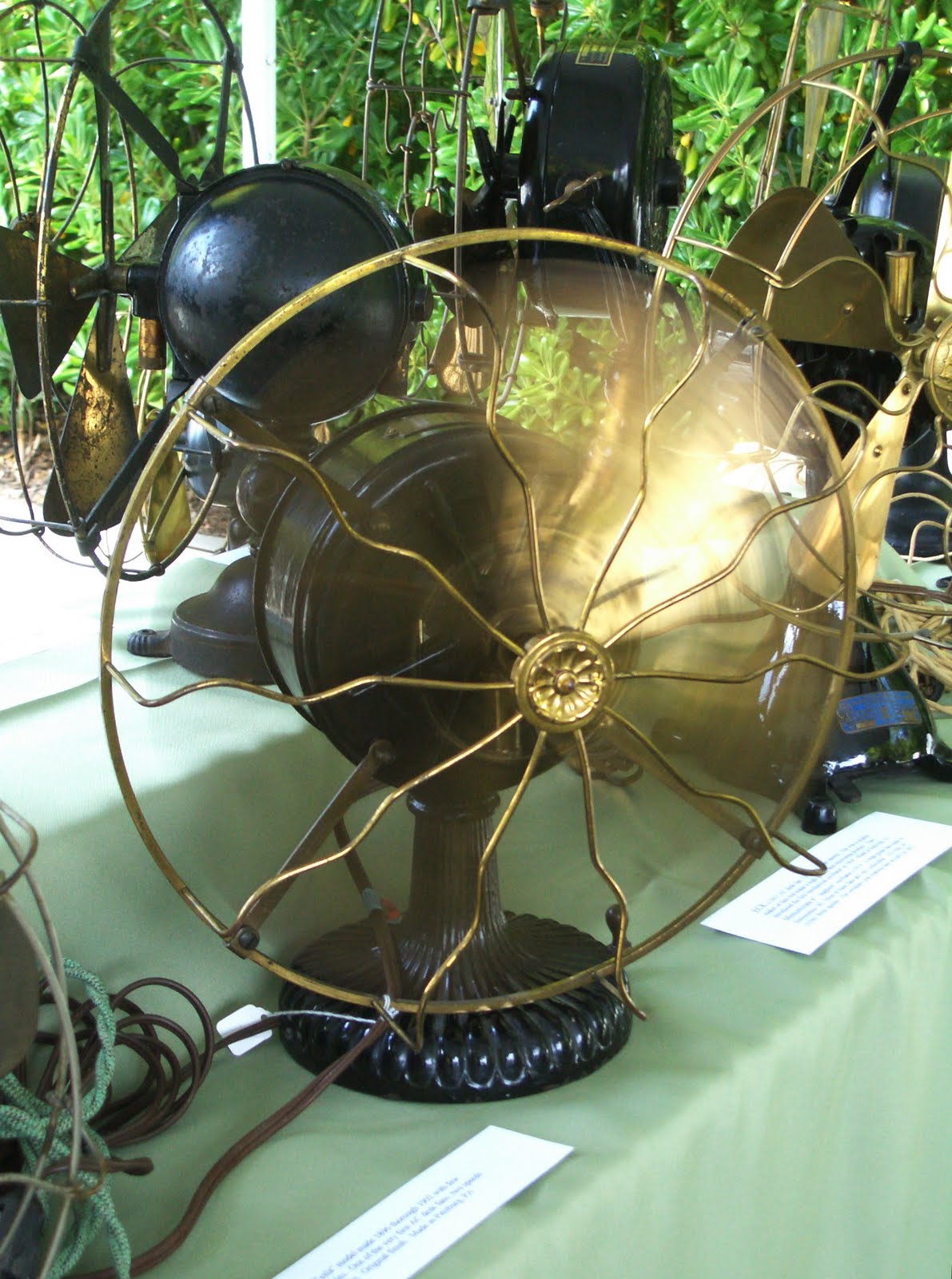 Early Electric Fans (Be sure to check the ARCHIVE on sidebar at right ...