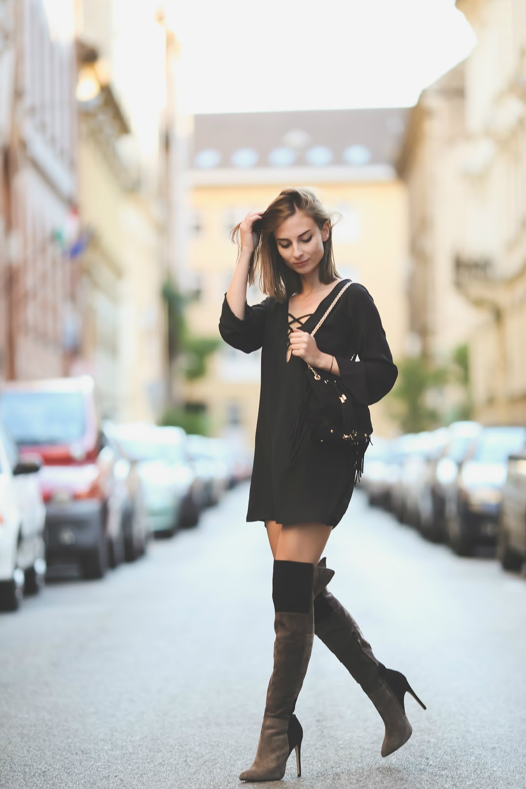 WEARING A LACE UP DRESS AND BOOTS | What Vero Wears