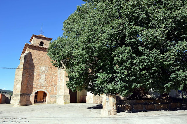 alobras-teruel-iglesia-parroquial-olmo-plaza