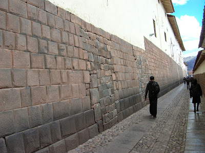 Callejón de Loreto, Cusco, Perú, La vuelta al mundo de Asun y Ricardo, round the world, mundoporlibre.com