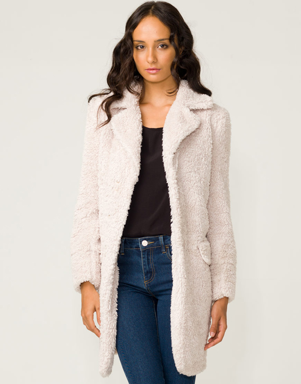 THE SHADY SIDE: street style inspirations: that cream furry sheep fur coat