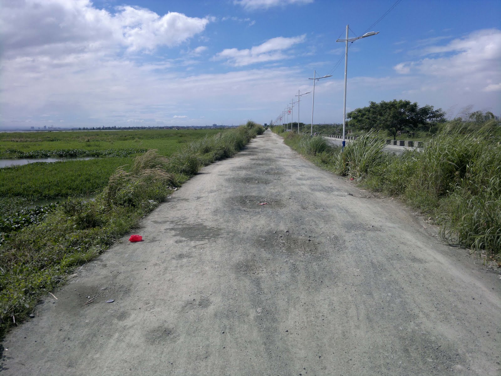 Fidel's Ismo The C6 Dike Road and the wounded lake