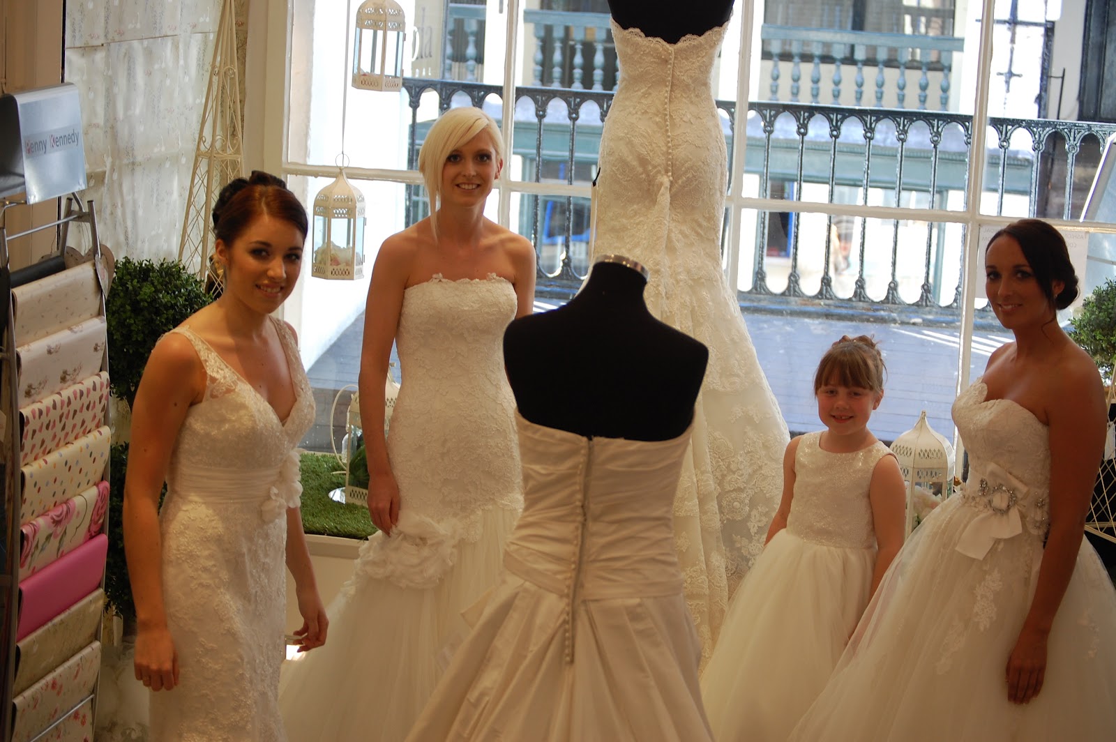 Lizzie Griffiths - Hair & Make-up Artist: BODA BRIDAL TRUNK SHOW