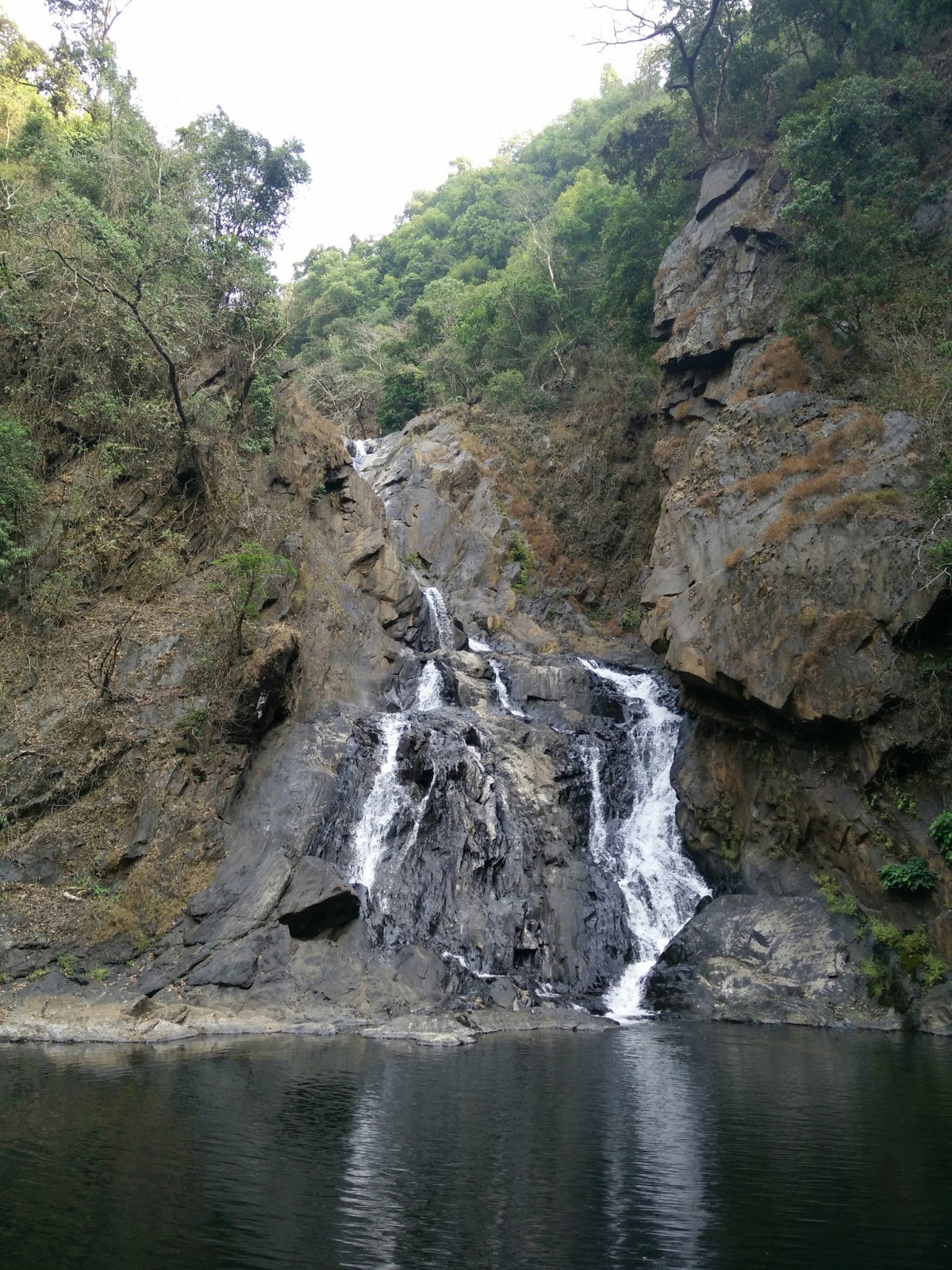 ಅನಂತ ಪ್ರಣಯ (Ananta Pranaya): ವಾಟೆ ಹಳ್ಳ ಜಲಪಾತ (Waate Halla Falls)