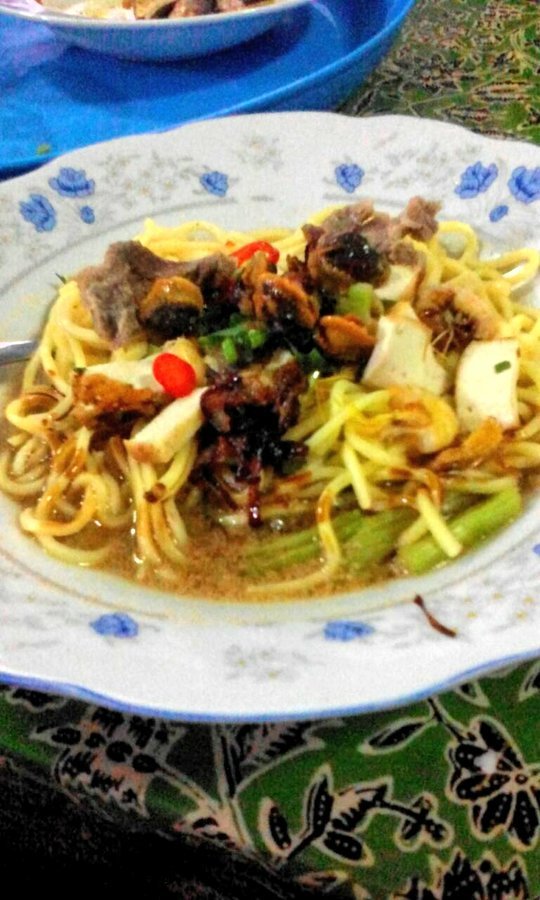 Dapur Mak Su Nor: Mee Kari Kuah Putih Orang Melayu Bukan Orang Putih Dapur Mak Su Nor: Mee Kari Kuah Putih Orang Melayu Bukan Orang Putih