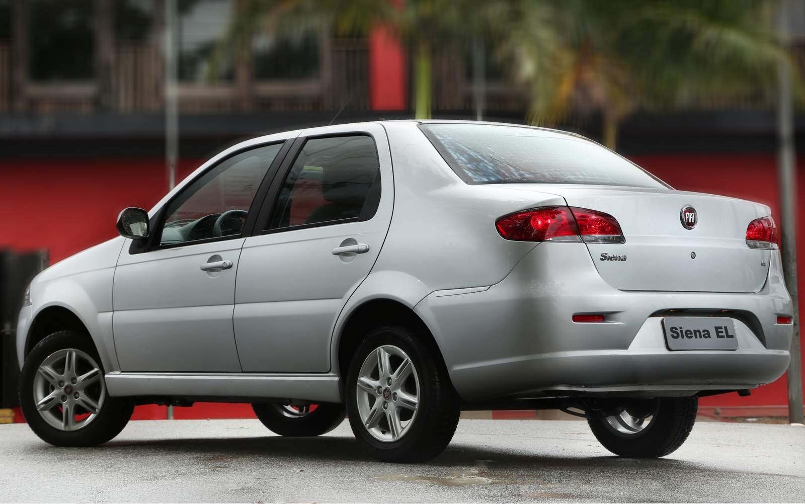 Fiat Siena EL 2016 tabela de preços e itens de série Fiat Siena EL 2016 tabela de preços e itens de série