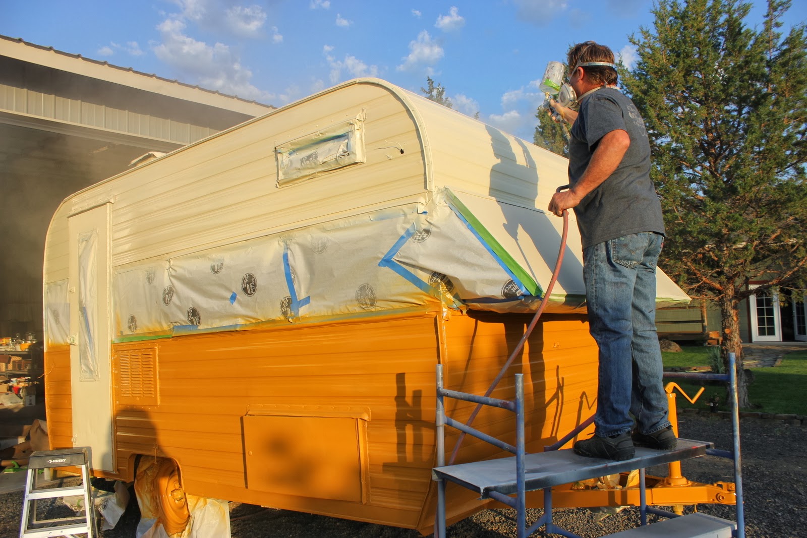 Cowgirl Cabins Trailer Rentals in Central Oregon 1962 JEWEL TRAVEL
