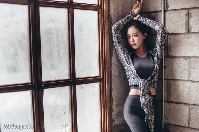 Beautiful Yoon Ae Ji poses glamor in gym fashion photos (56 photos) photo 2-11