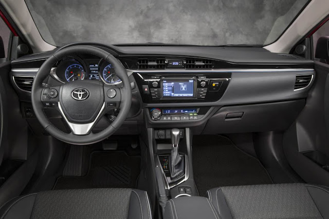 Novo Toyota Corolla 2014 - interior - painel