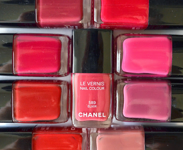 Chanel Le Vernis for Fall 2011: Quartz, Graphite and Peridot - The