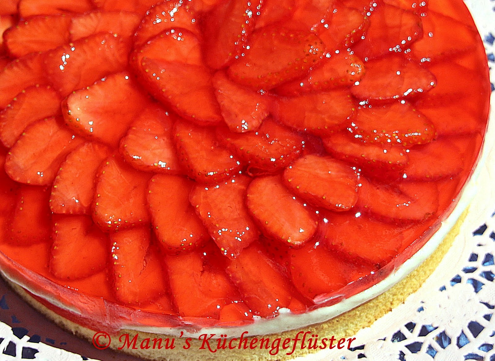 Manus Küchengeflüster: Erdbeerkuchen mit Vanillecreme