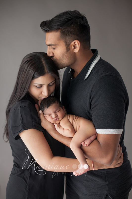 Mamique - Vancouver Newborn and Maternity Photography