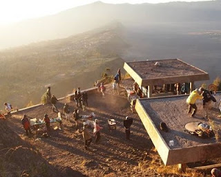 penanjakan 2 Tempat Alternatif Melihat Sunrise di Bromo