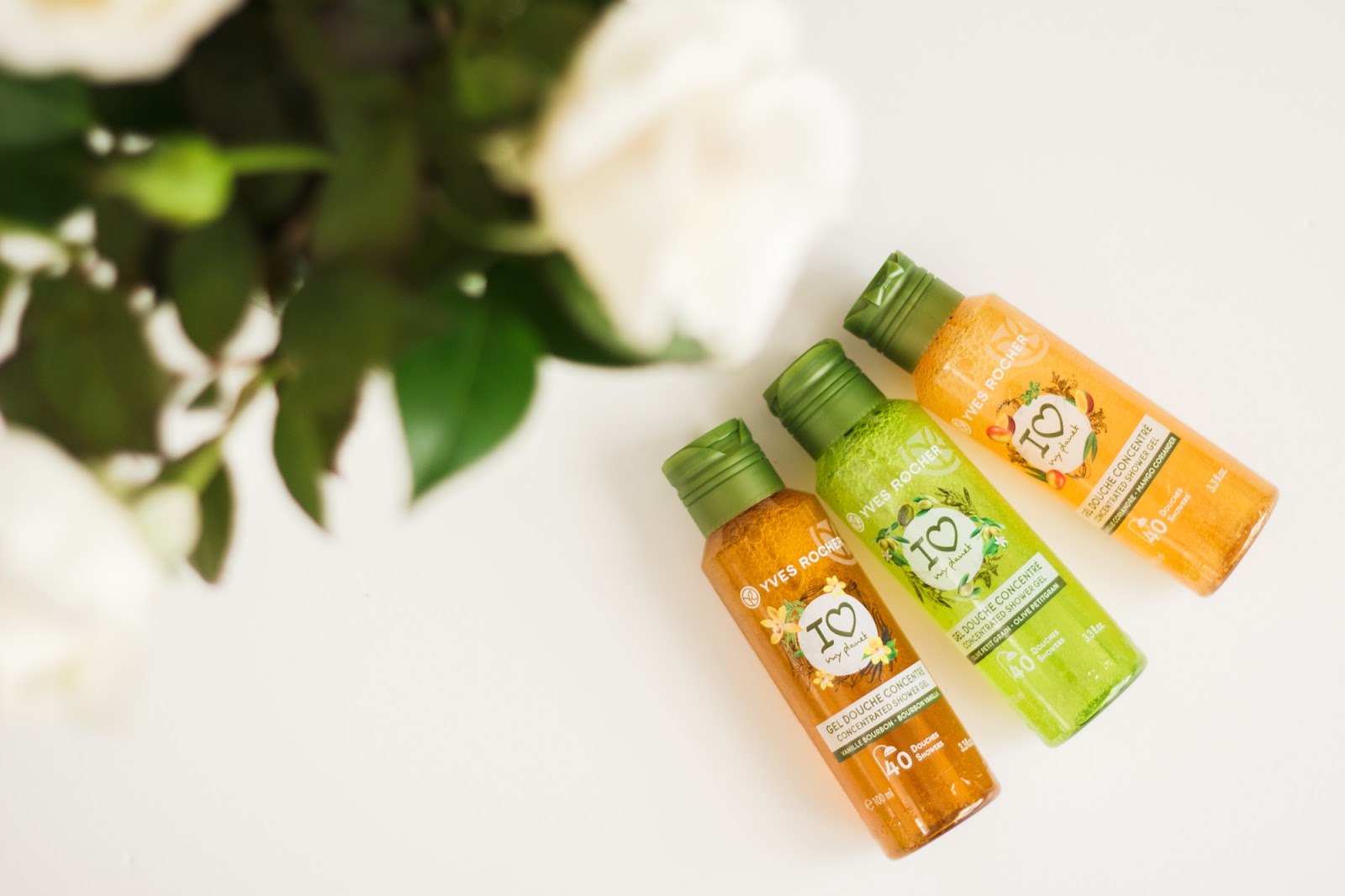 Jiji Beauty + Review Sim, o Gel Duche Concentrado da Yves Rocher