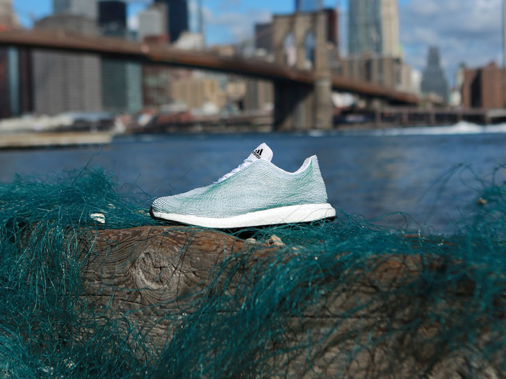tenis adidas hechos de basura