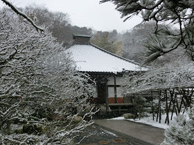 光則寺の雪景色