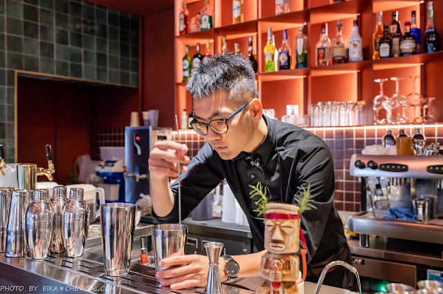 復古英倫場景現身一中街！GetCha Hostel&Bistro，背包客棧與餐酒館的獨特結合