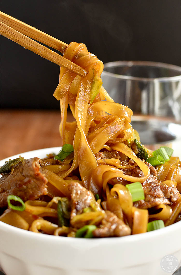 Mongolian Beef Noodle Bowls | Red White Apron