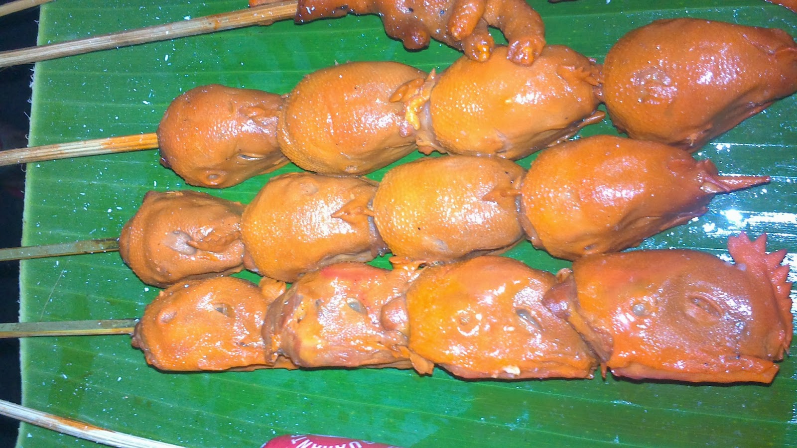 Exotic Woman HELMET/CHICKEN HEAD