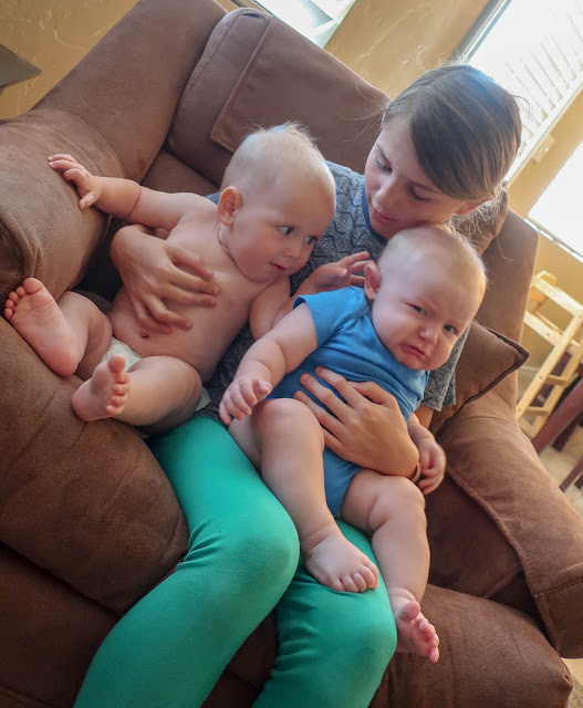 Heissatopia Big babies